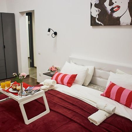 Rv Old City Apartment Velyka Vasylkivska 28,Self Check-In 24Х7 Kiev Dış mekan fotoğraf
